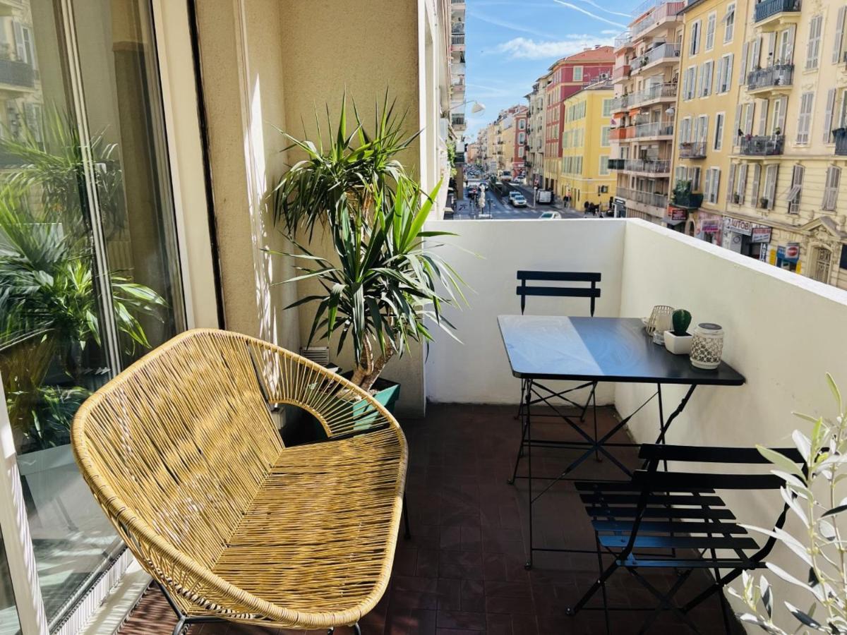 John Homestay Room In Ница Екстериор снимка