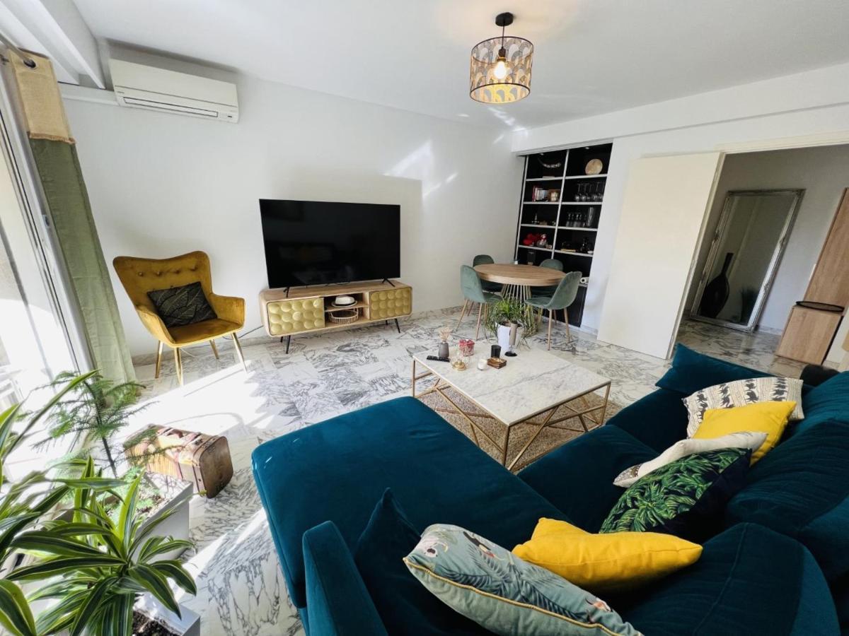John Homestay Room In Ница Екстериор снимка