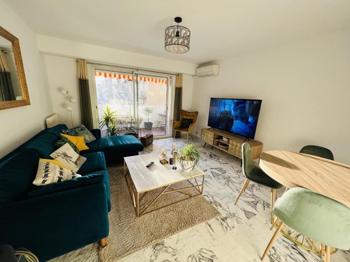 John Homestay Room In Ница Екстериор снимка